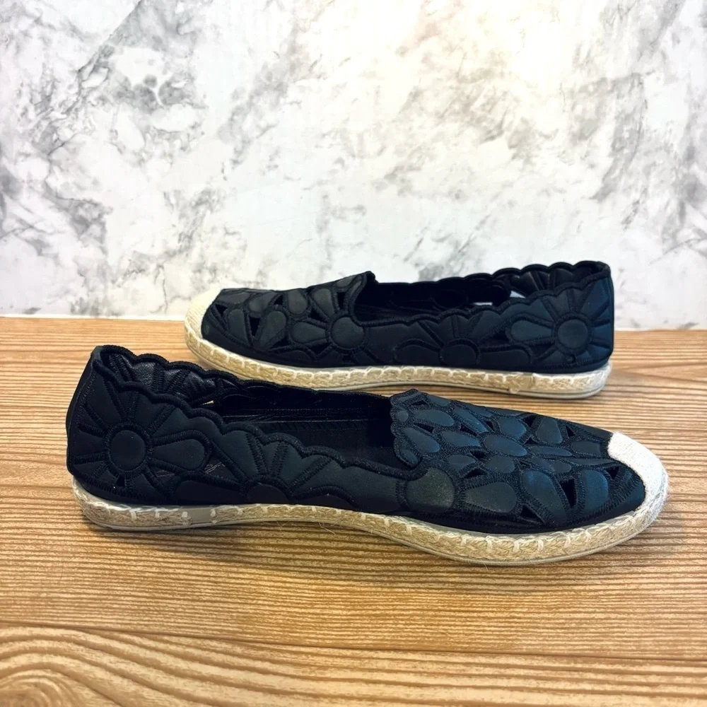 Sofia Black Cutout Vegan Leather Floral Cutout Espadrille Flats Loafers Size 6